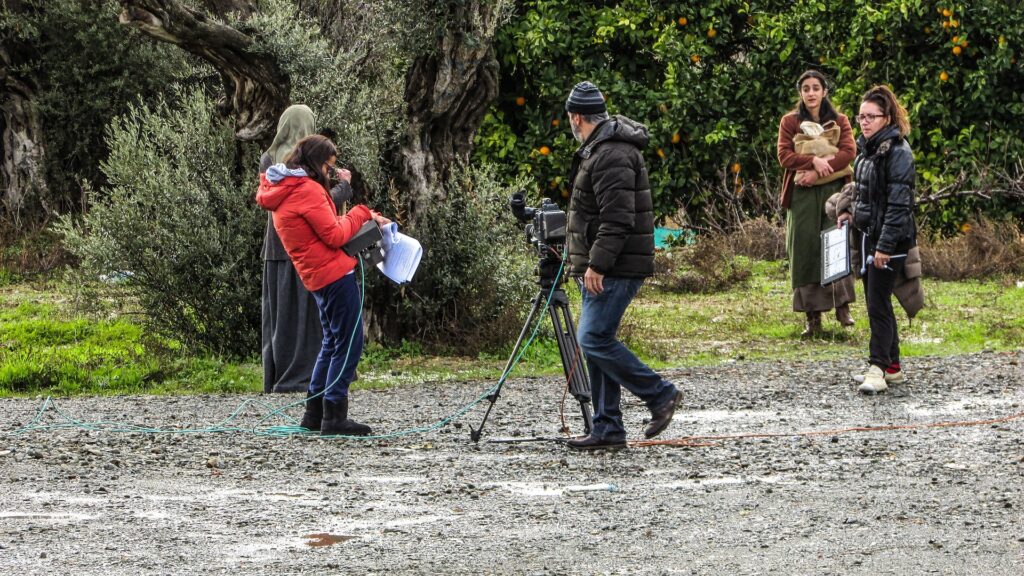 film-shooting-in-nepal.j